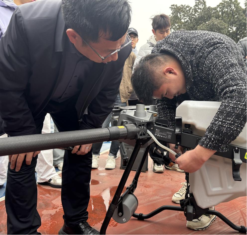 图片2.png 图片2.png